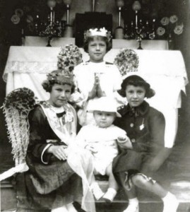 Célébrations de la Fête-Dieu en juin 1953